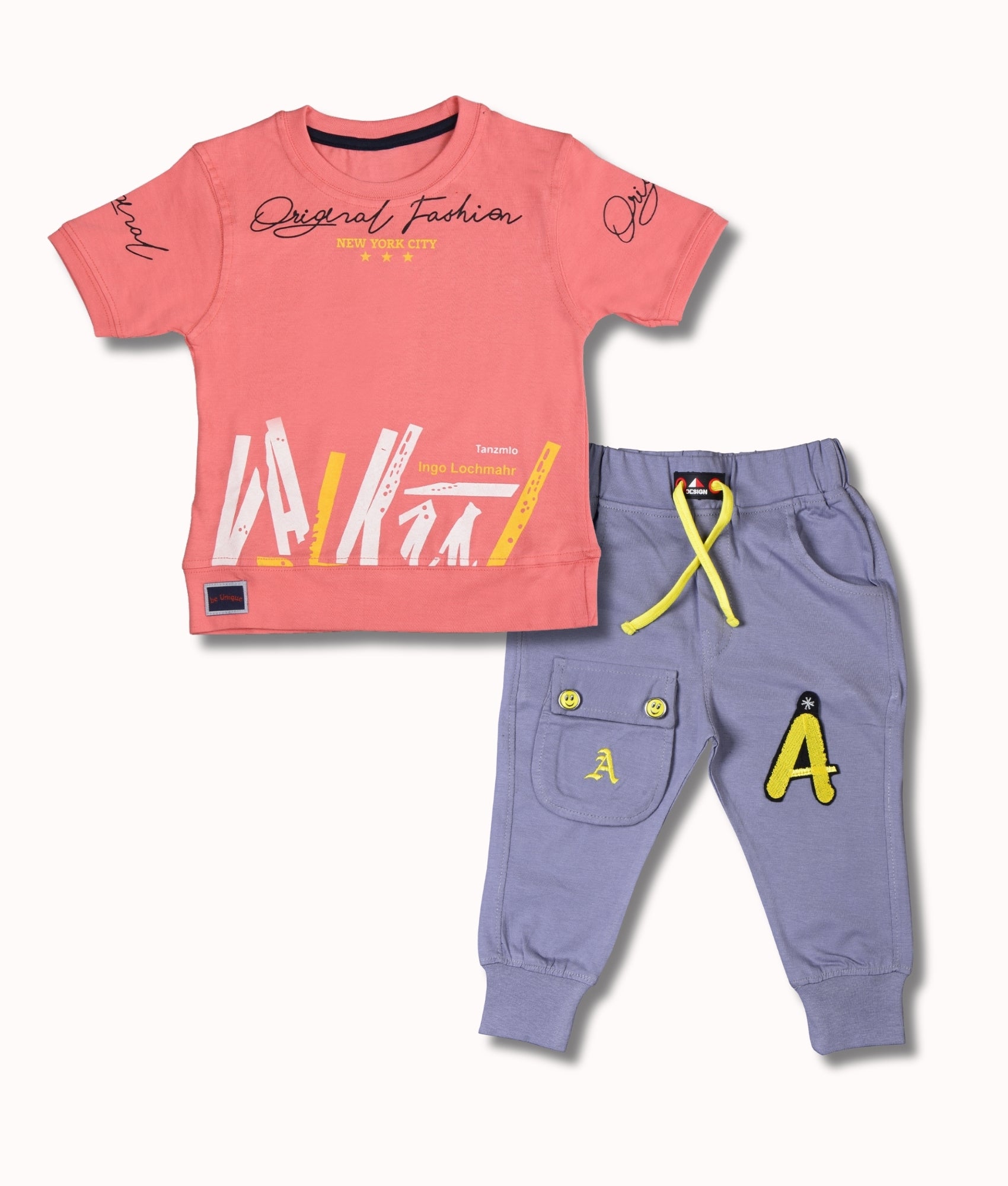 Boys T-shirts & Joggers Set