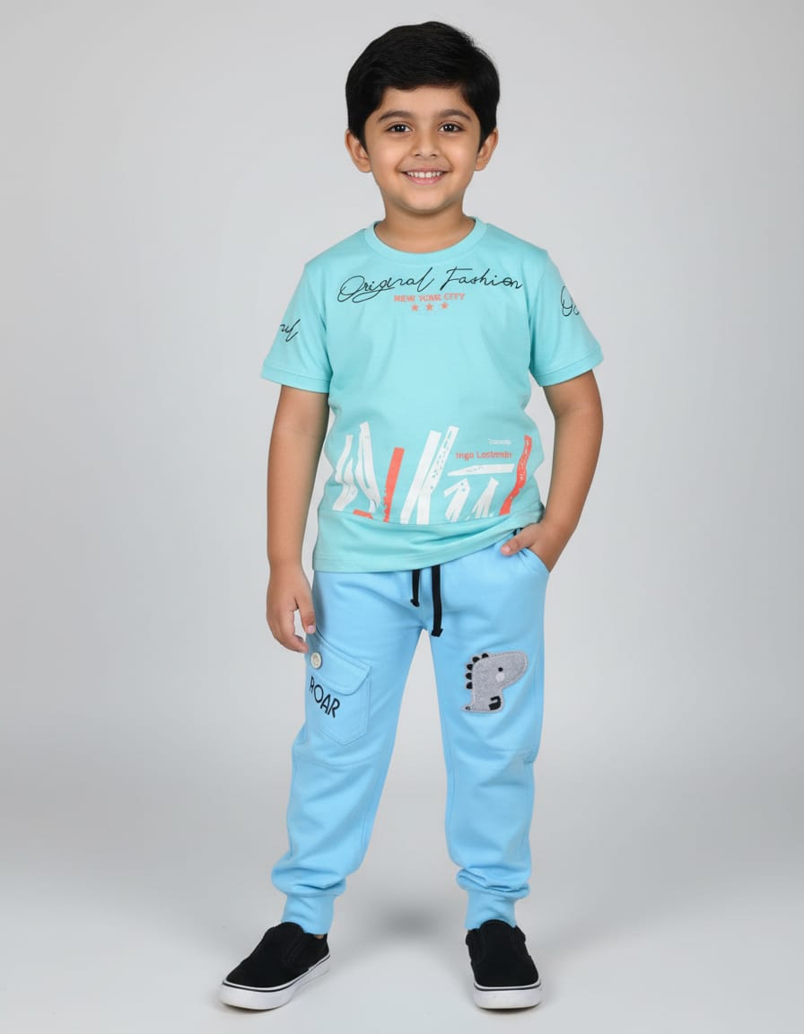 Boys T-shirts & Joggers Set