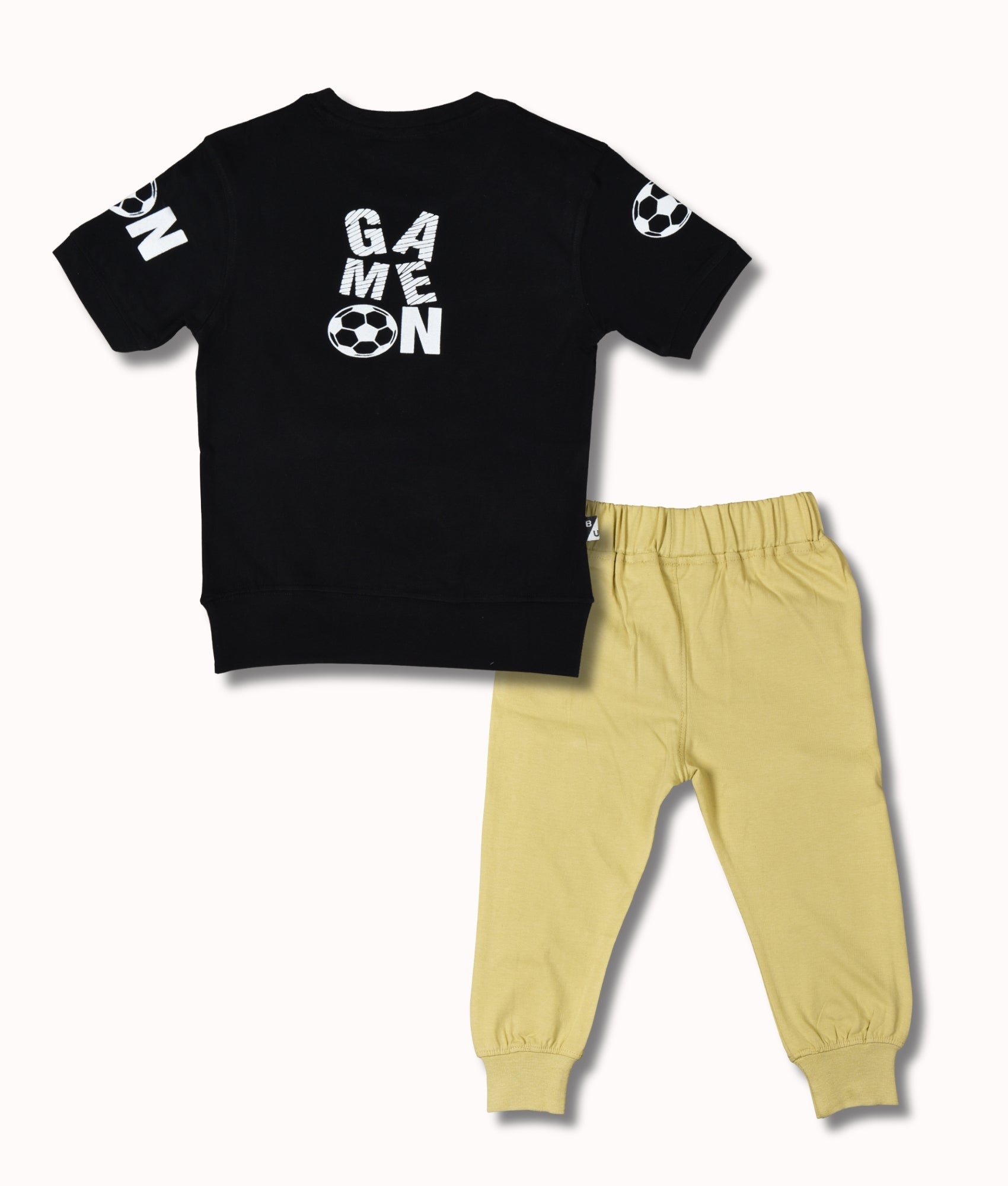 Boys T-shirts & Joggers Set