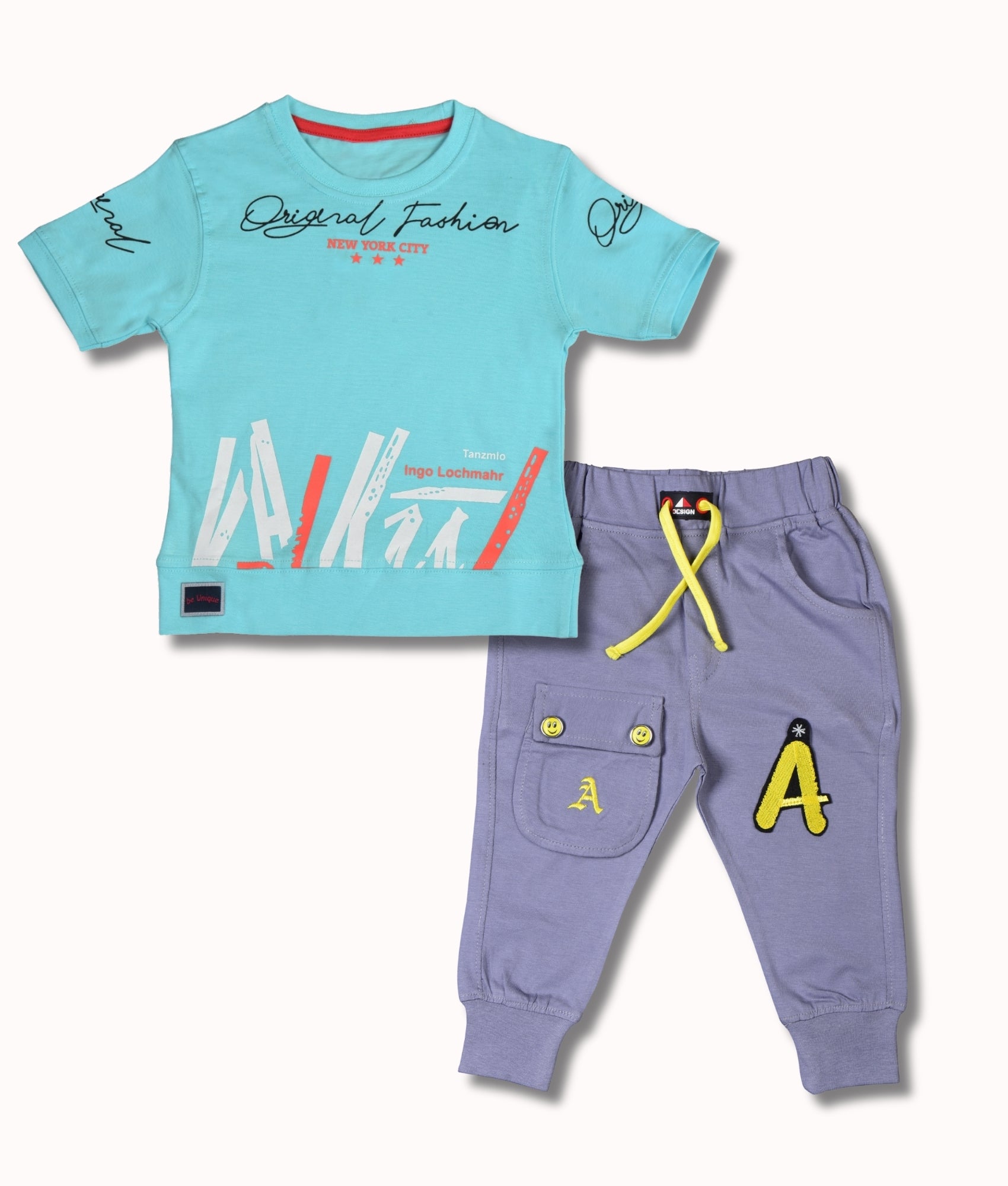 Boys T-shirts & Joggers Set