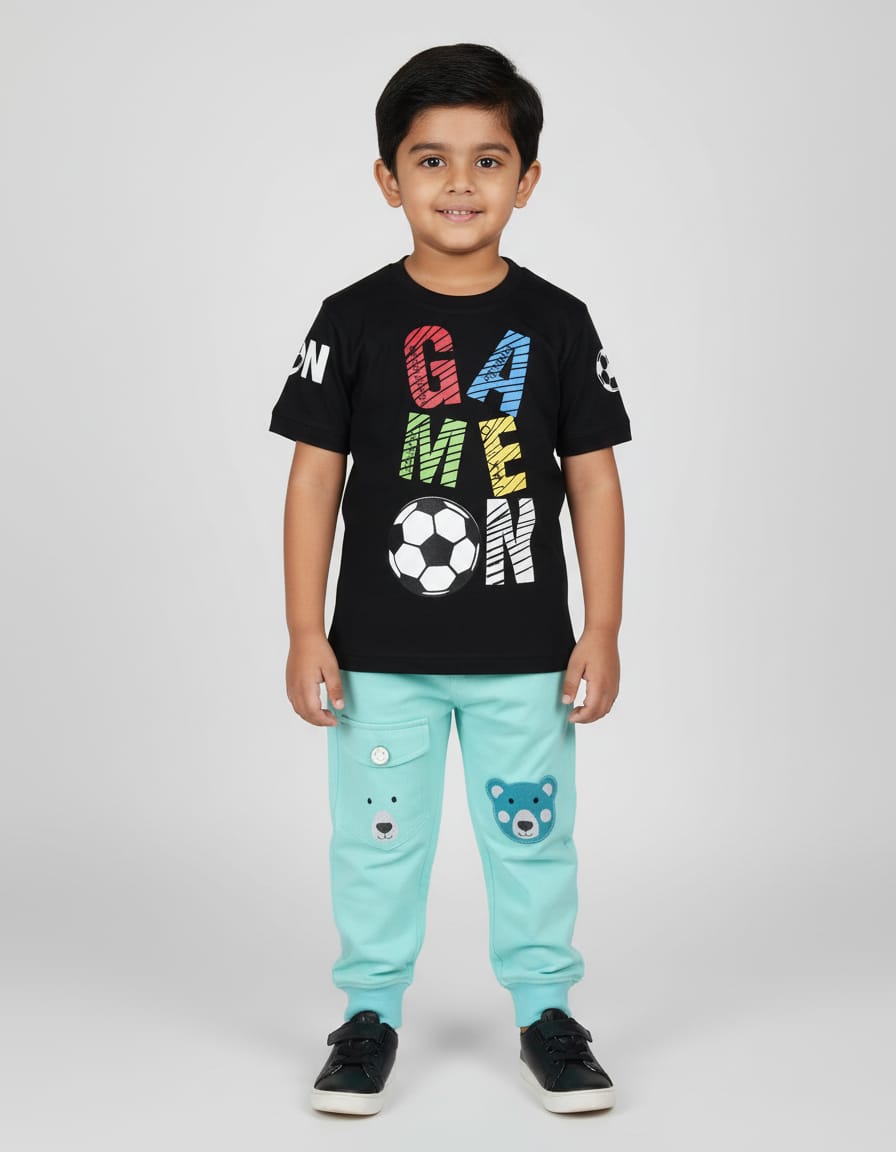 Boys T-shirts & Joggers Set