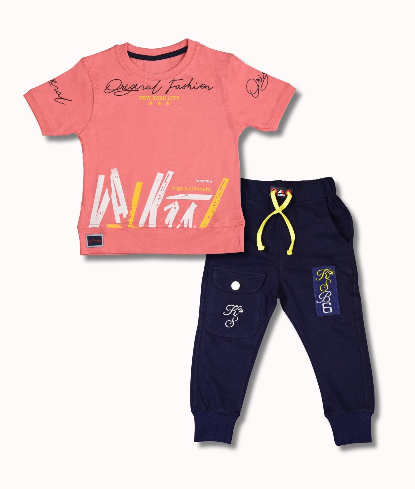 Boys T-shirts & Joggers Set