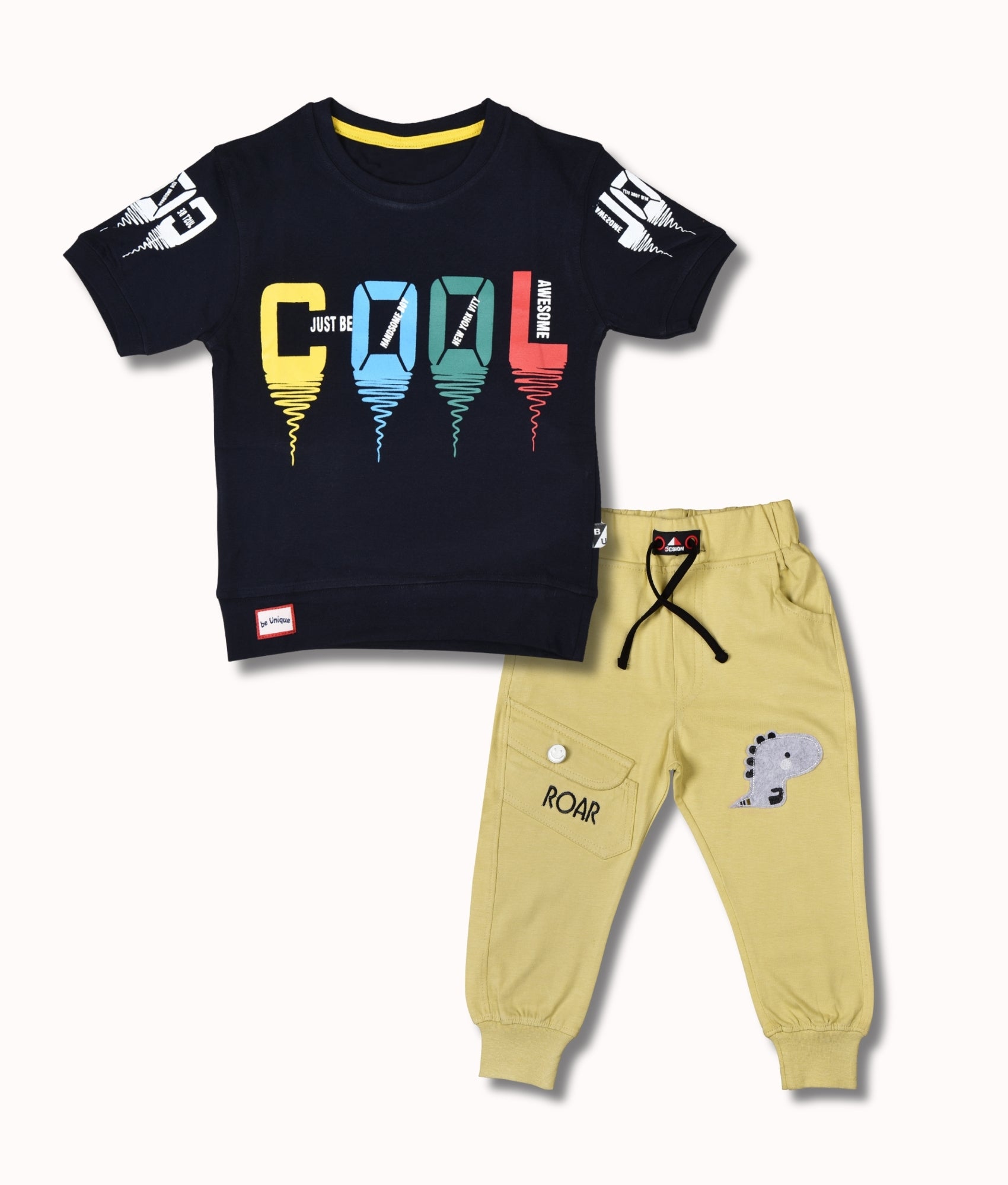 Boys T-shirts & Joggers Set
