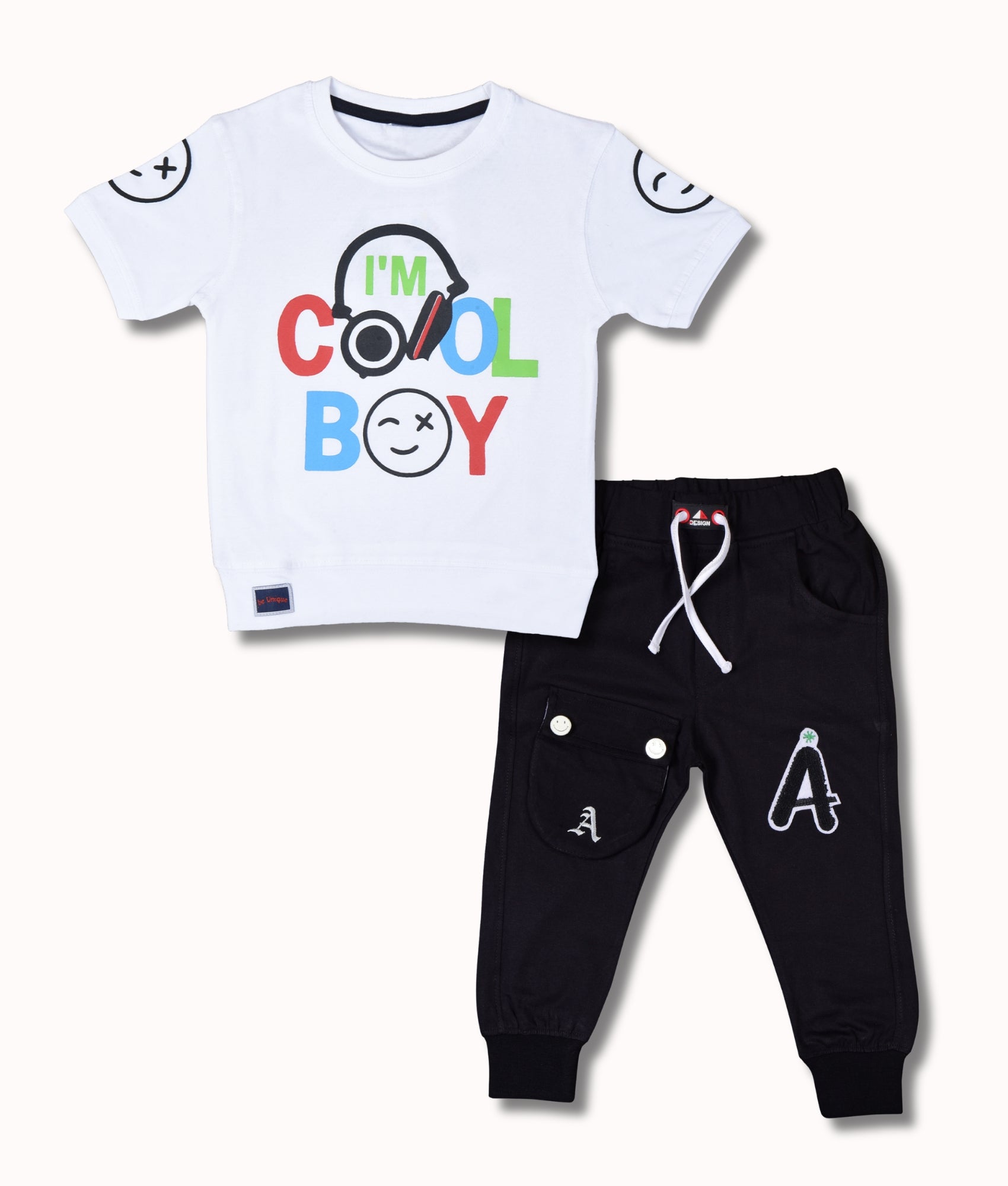 Boys T-shirts & Joggers Set