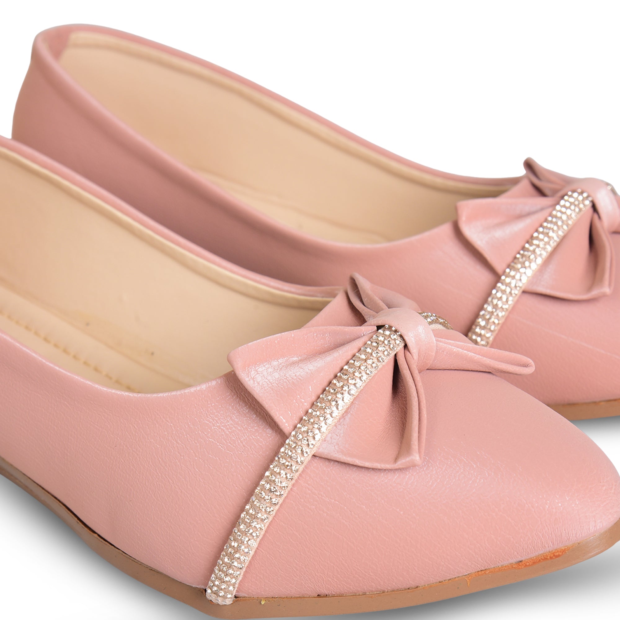 Women’s Elegant Bellies