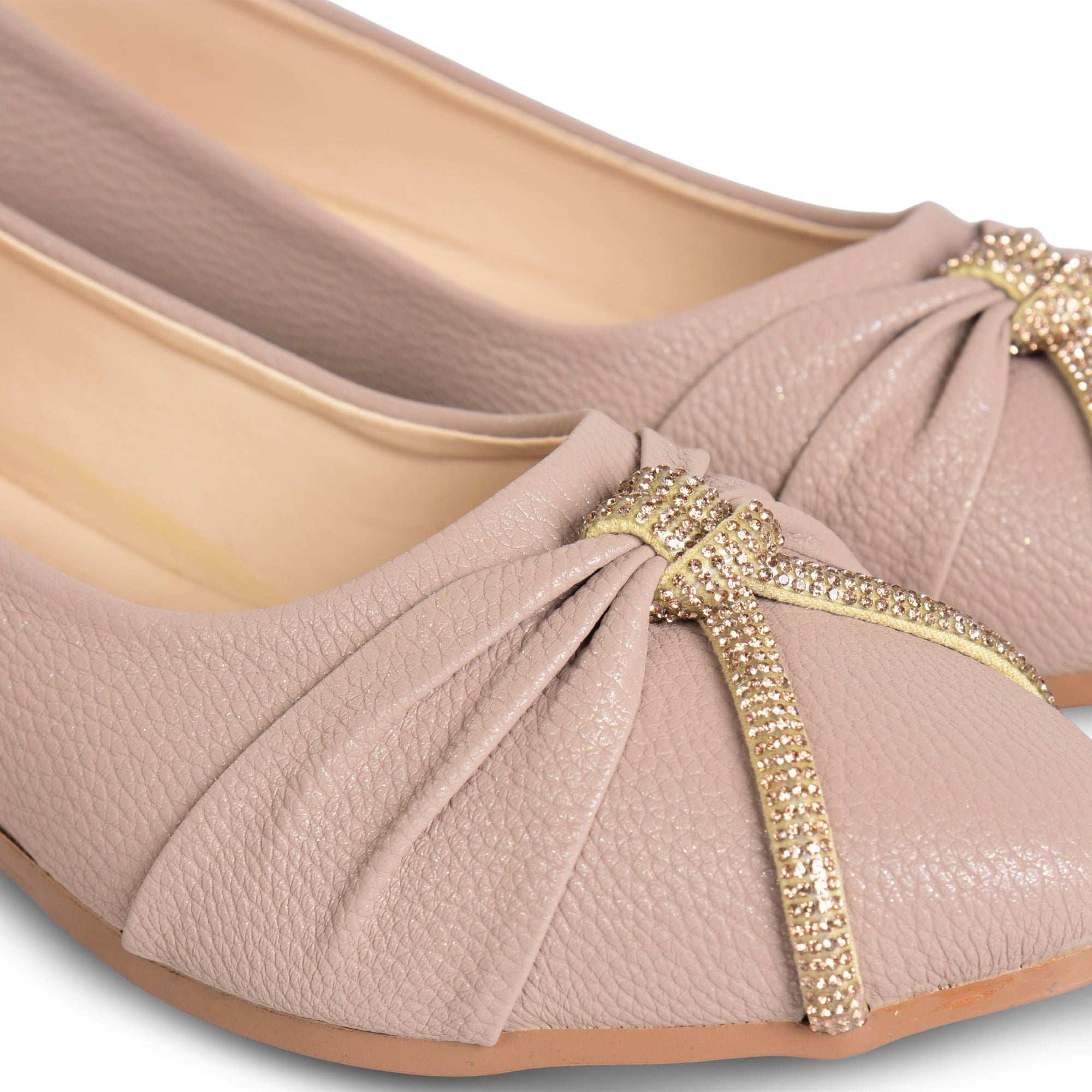 Women’s Elegant Bellies
