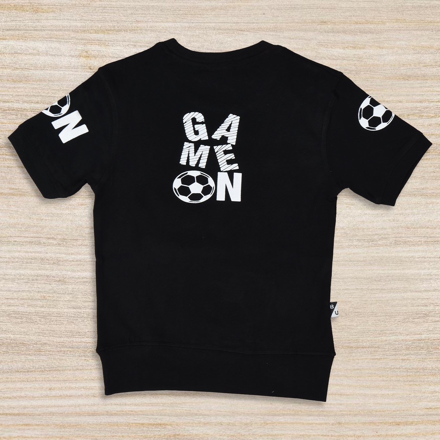Boys T-shirts & Joggers Set