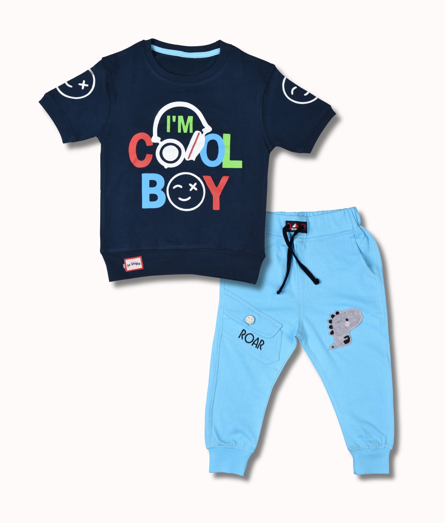 Boys T-shirts & Joggers Set