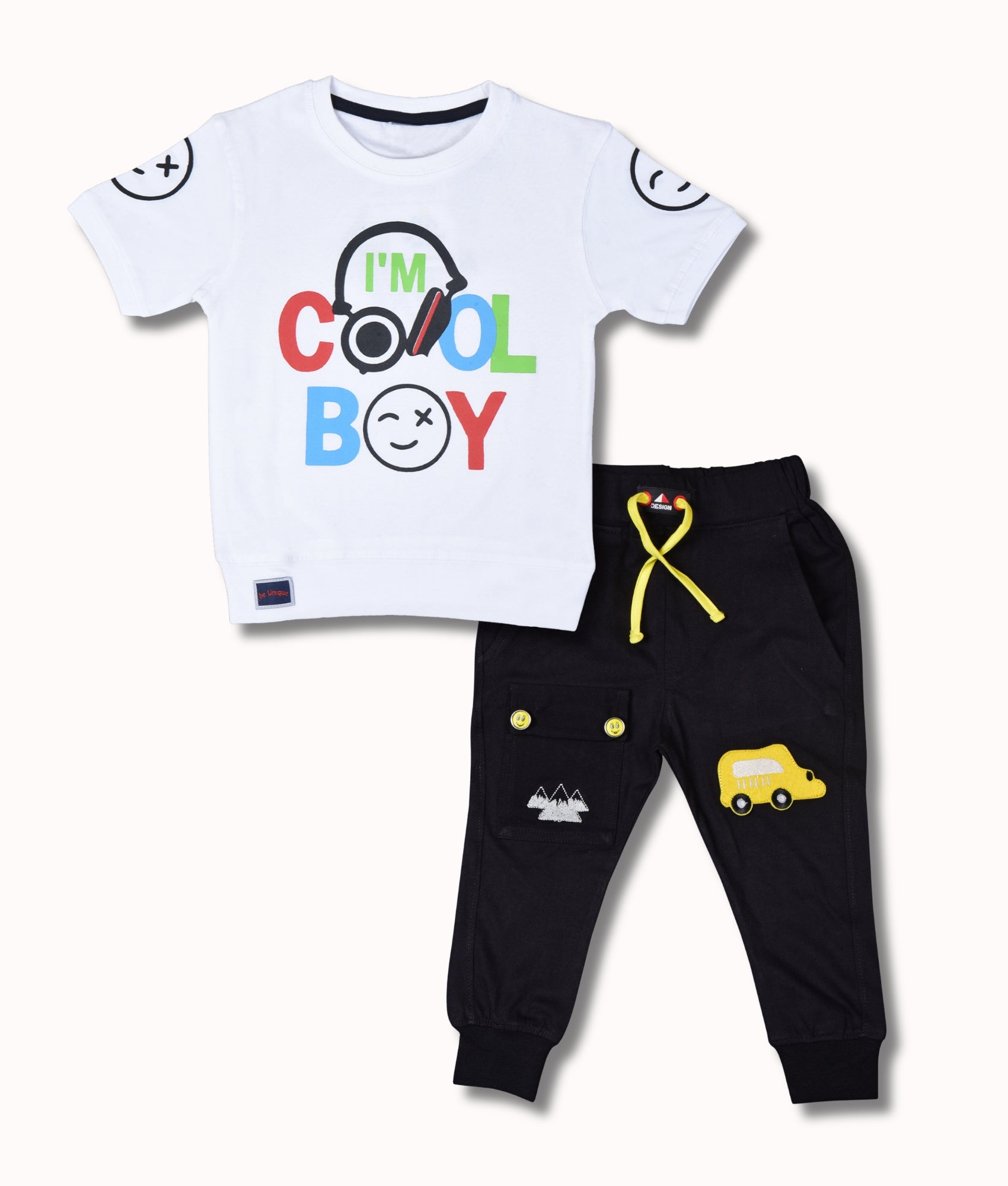 Boys T-shirts & Joggers Set