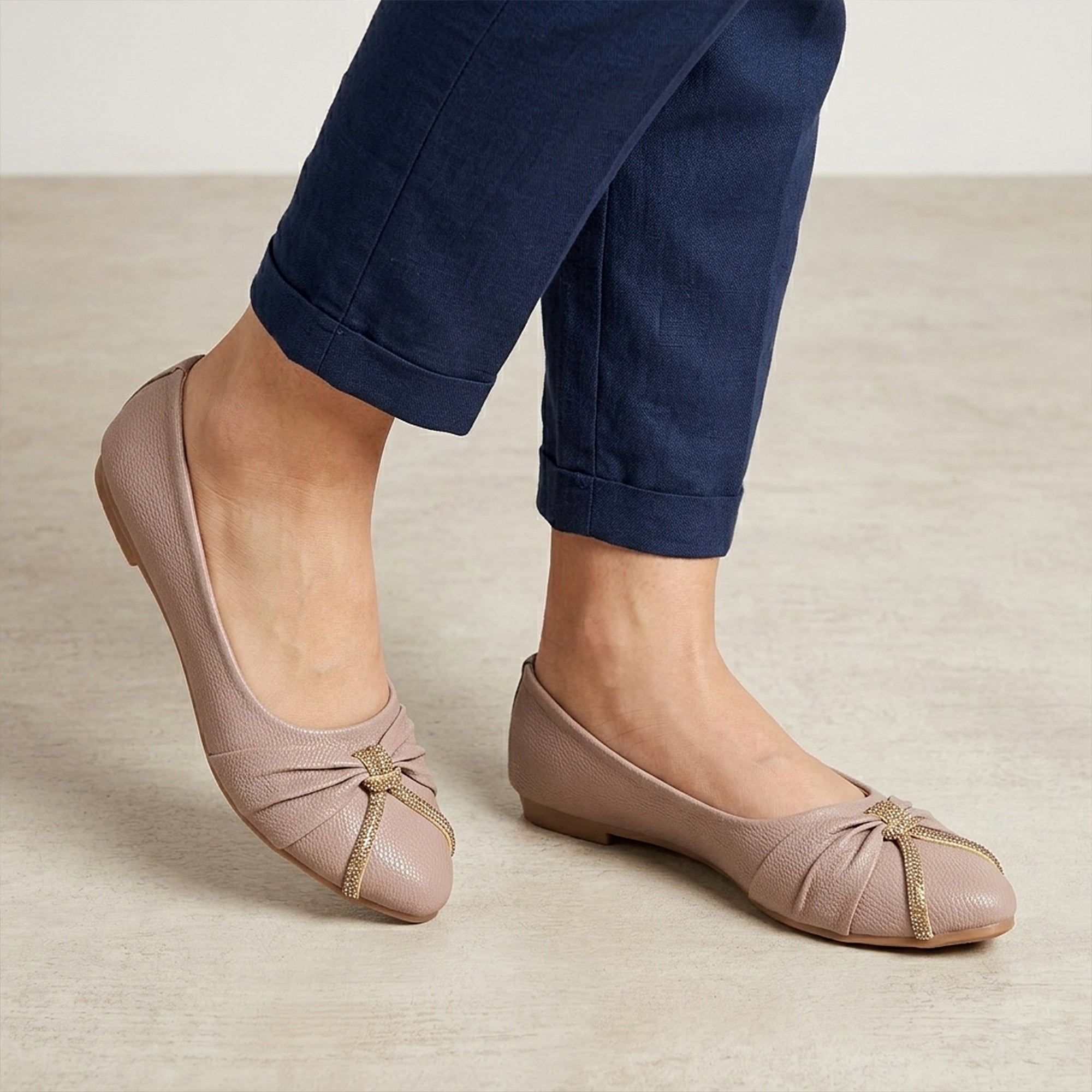 Women’s Elegant Bellies