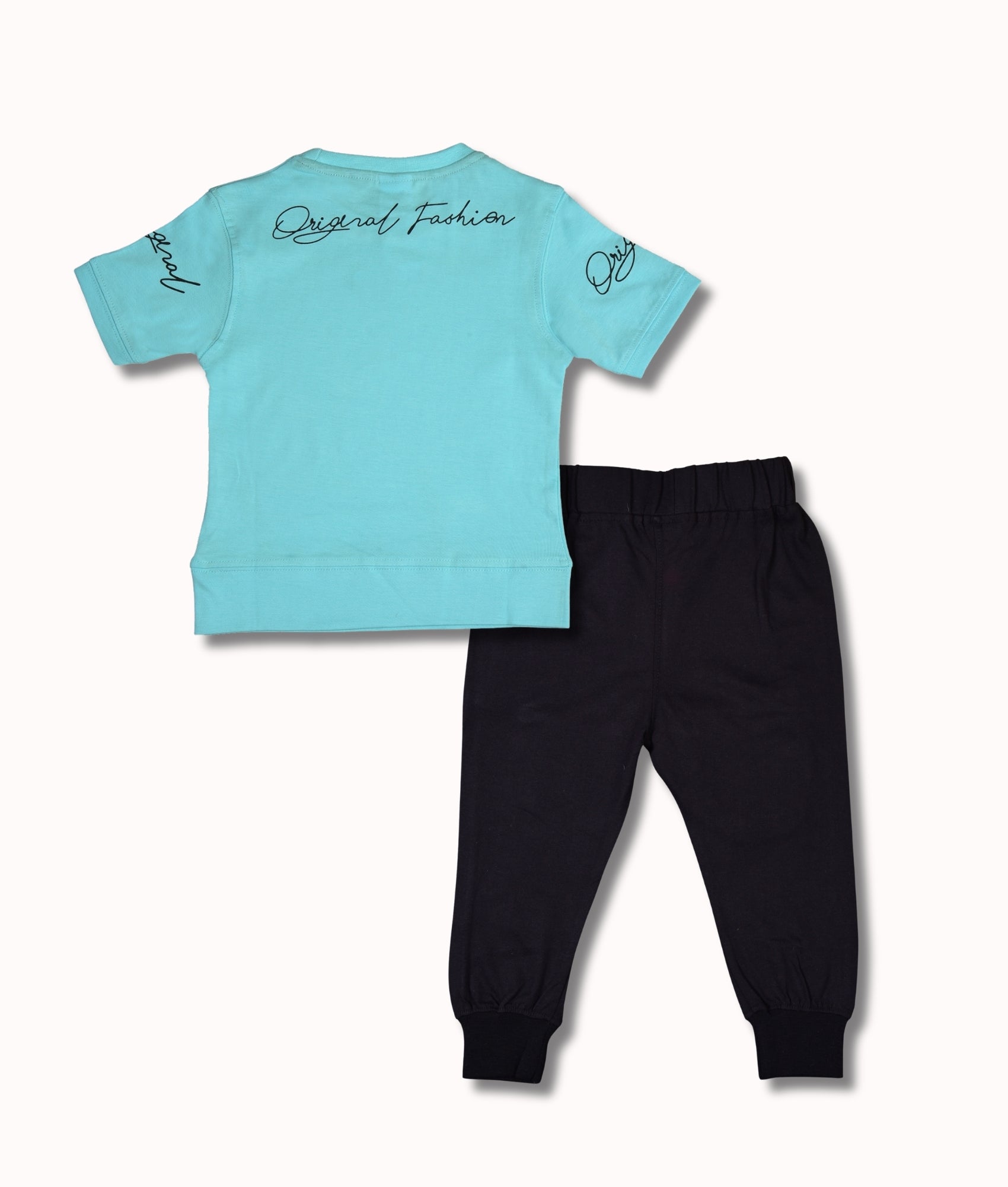 Boys T-shirts & Joggers Set